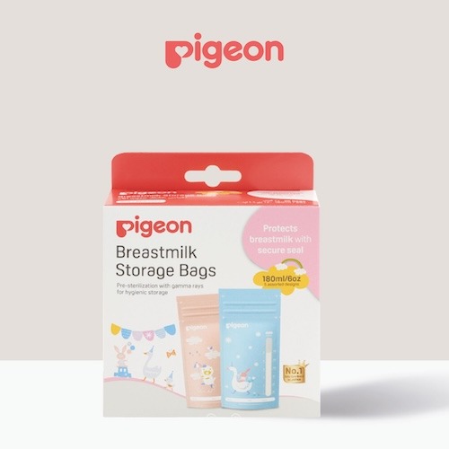 Compact Pigeon Malaysia Breastmilk Storage Bags, ideal for preserving breastmilk freshness with a secure seal.